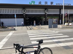 成田駅　ロードバイク